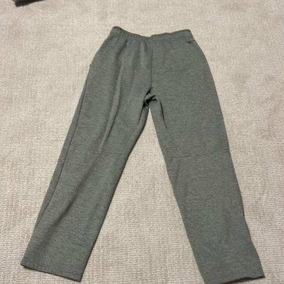 Men’s Nike dry fit sweat pants size Small - Picture 3 of 5